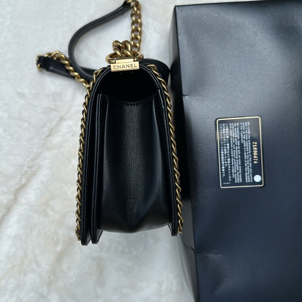Chanel limited edition medium python boy bag - Picture 6 of 16